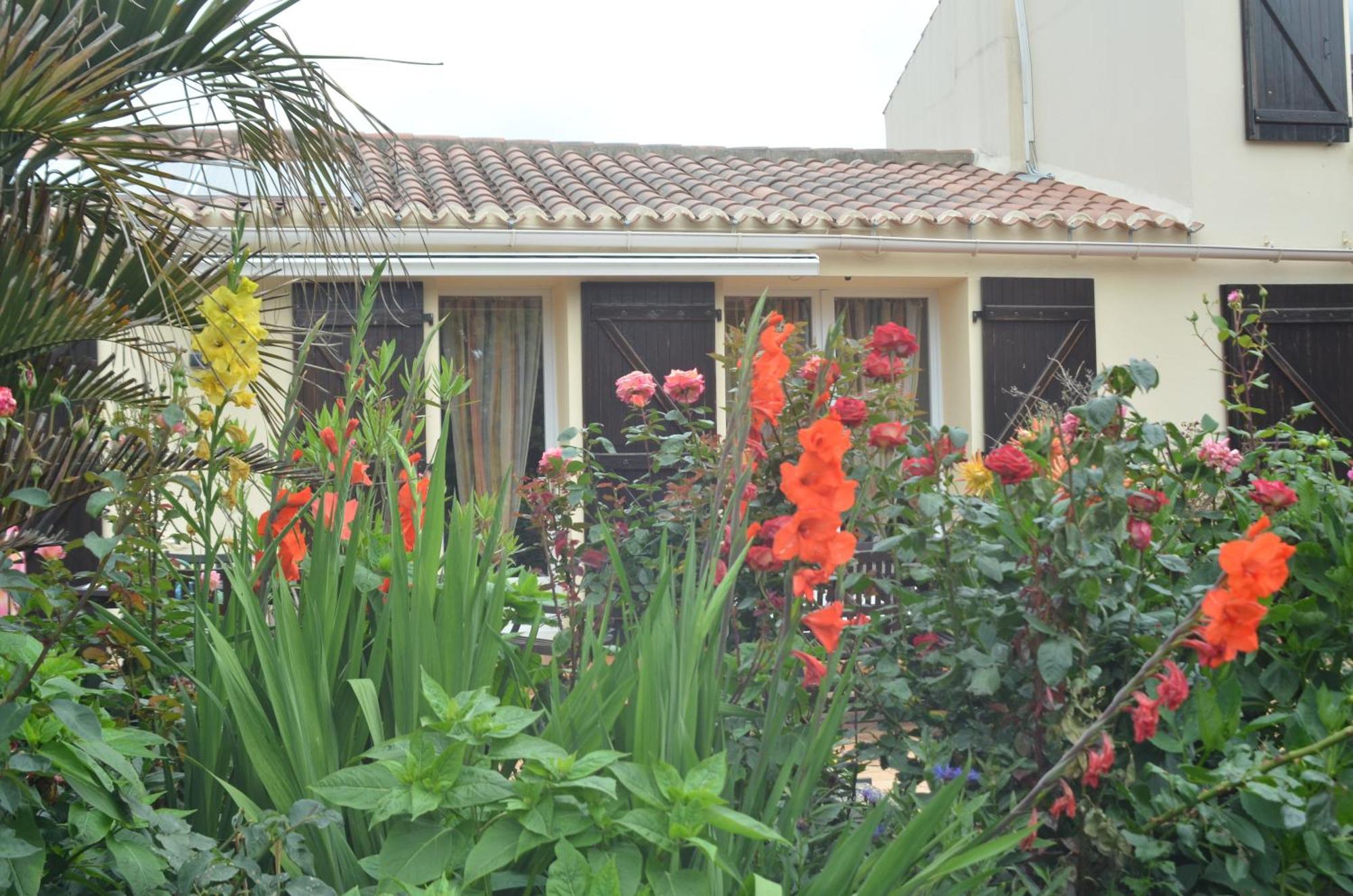 Chambres D'Hotes La Forterie Vaire ภายนอก รูปภาพ